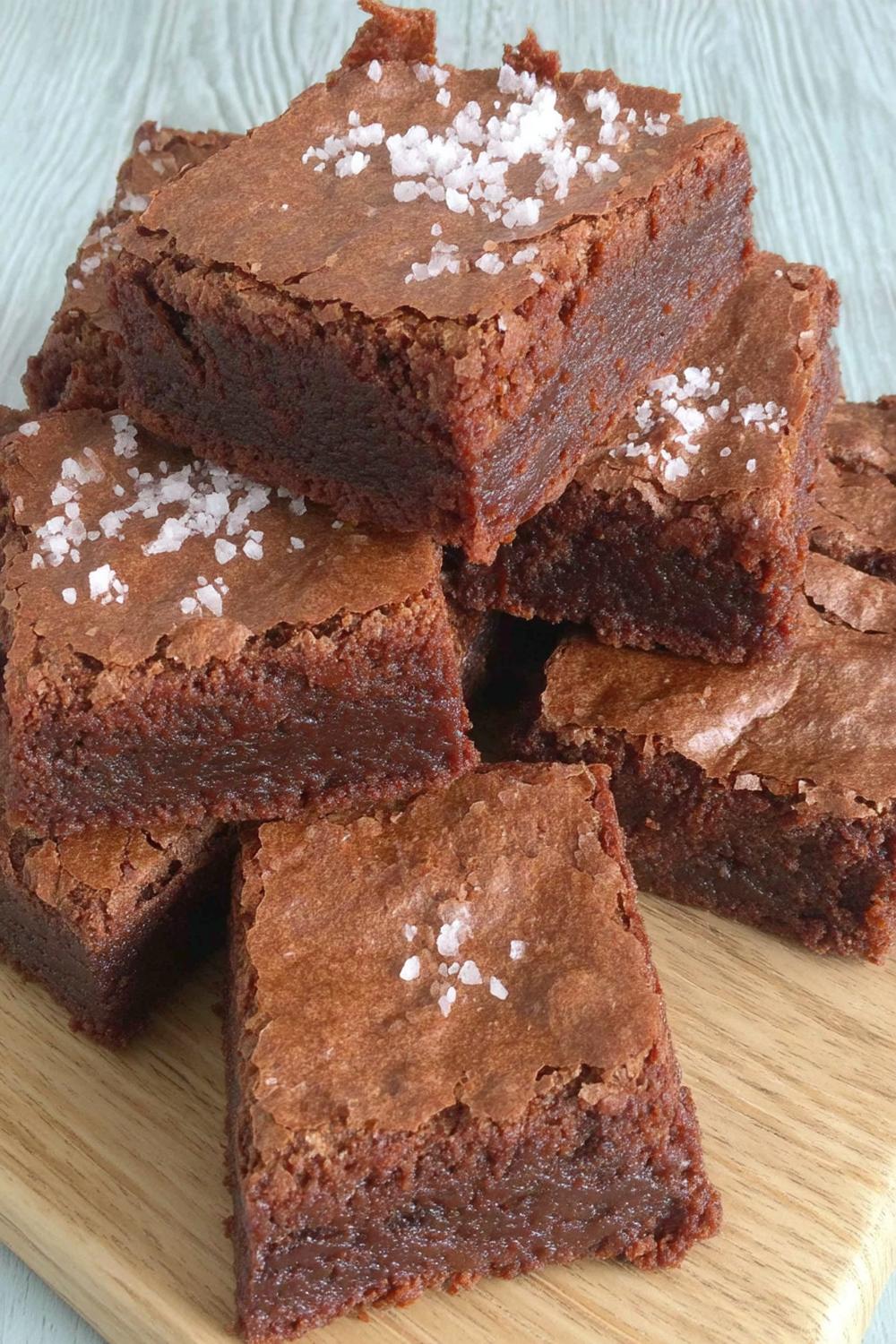 Fruktglasyr på chokladbotten