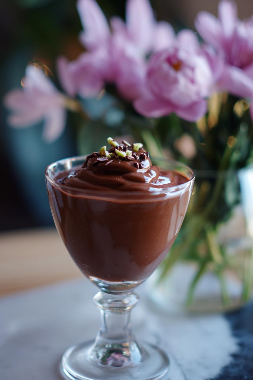 15. Glass recept hemmagjord vegansk choklad med avokado och kakao