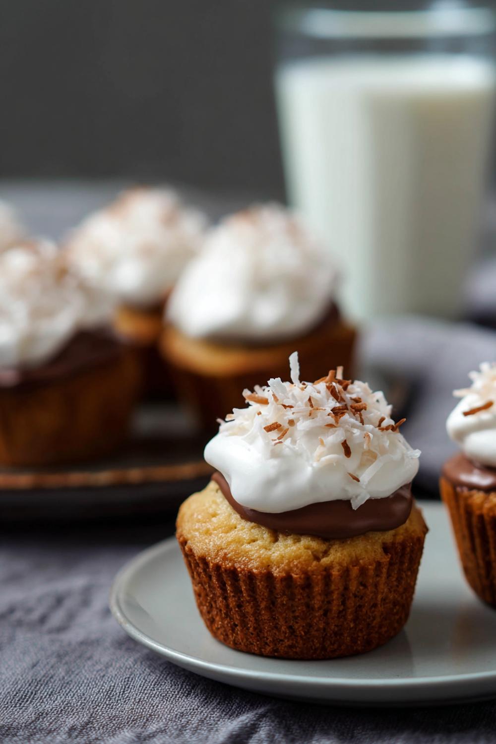 8. Glutenfri fika: Kokostoppar med rostad kokos och chokladdopp