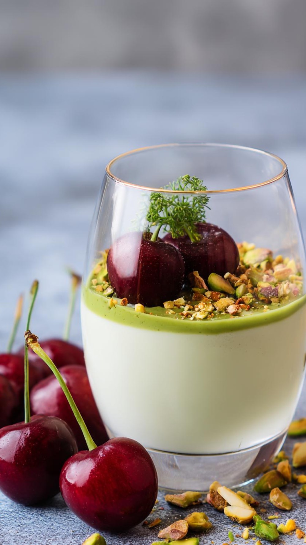 23 Sophisticated Desserts Packed in Glass