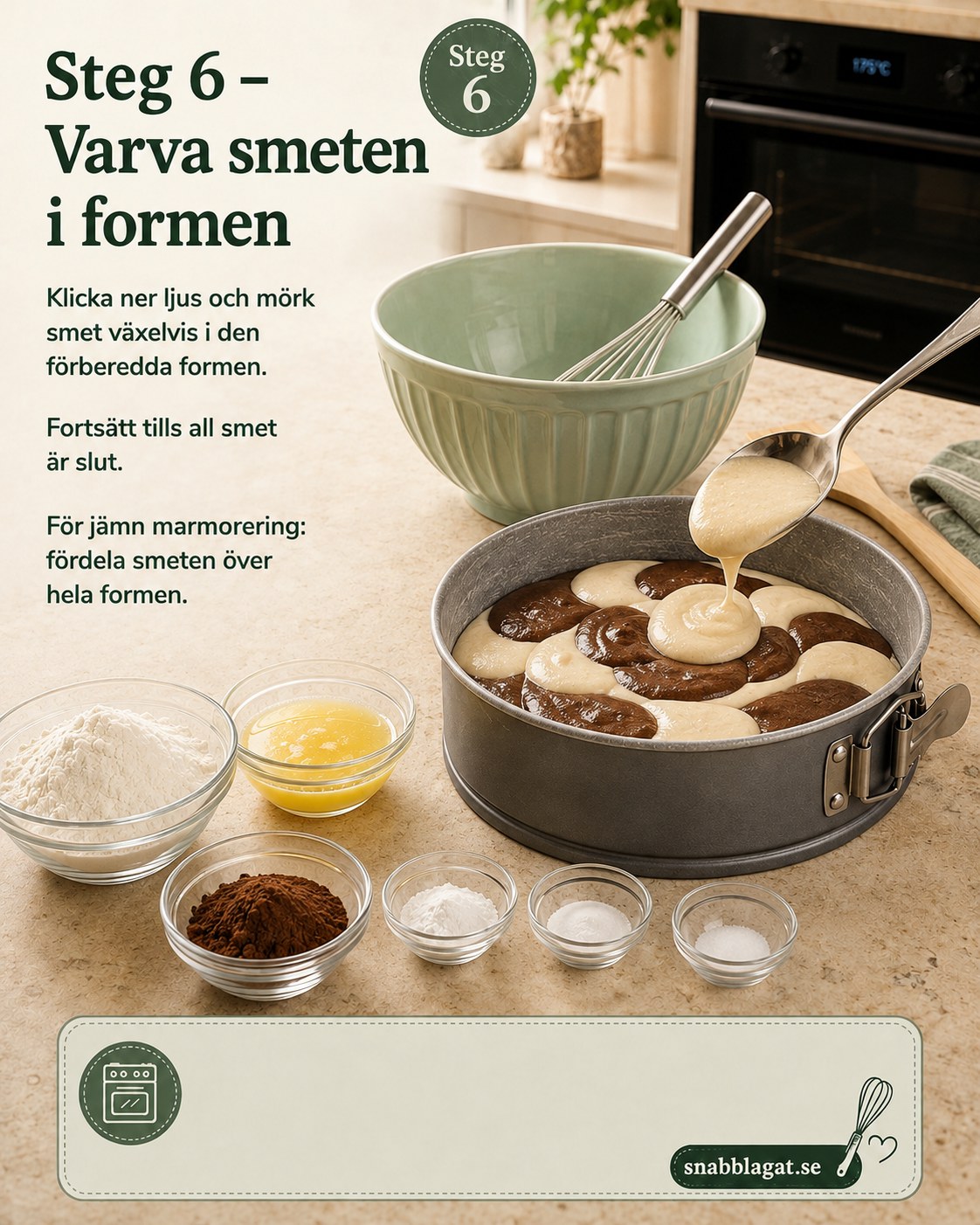 Ljus och mörk smet varvas i springformen inför gräddning av tigerkladdkaka bitar